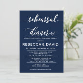 Zeemacht en wit Elegant Script Rehearsal Dinner Kaart (Staand voorkant)