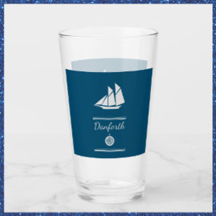 Zeemacht en witte autica glas