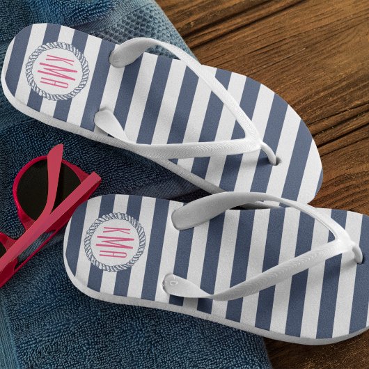 Zeemacht & witte Nautical Stripe met roze monogram Teenslippers