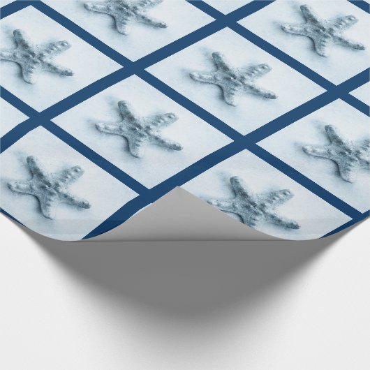 zeemansvis in blauwe tongen cadeaupapier (Hoek)