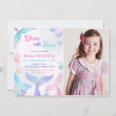 Zeemeermin 5e verjaardag duik naar vijf feestfoto kaart (Voorkant)