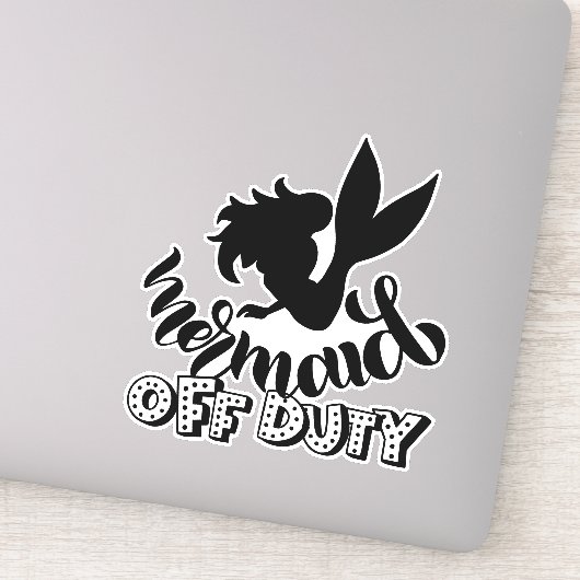 Zeemeermin buiten dienst Funny Beach  Sticker (Detail)