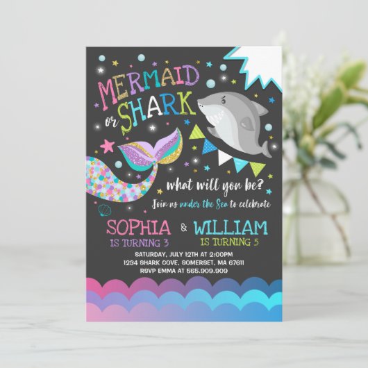 Zeemeermin en haai verjaardag uitnodiging zwembad  (Staand voorkant)