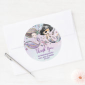 Zeemeermin en Piraat Onder het Zee Verjaardagsguns Ronde Sticker (Envelop)