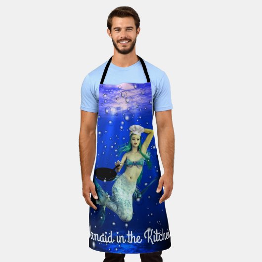 Zeemeermin in het Keuken Schort (Gedragen)
