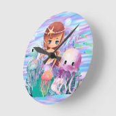 Zeemeermin met een ster in het haar die in de ocea ronde klok (Hoek)