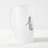 Zeemeermin met turkooishaar en staart matglas bierpul (Voorkant links)