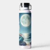 Zeemeermin op het strand 's nachts waterfles (Achterkant)