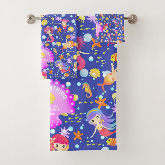 Zeemeerminnen Navy Blauwe Bad Handdoek (Insitu)