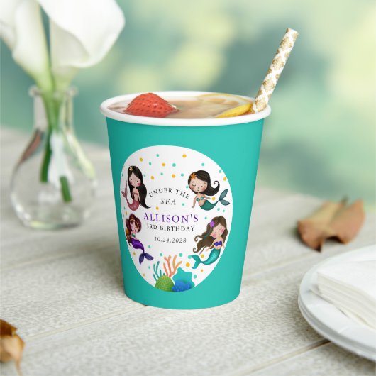  zeemeerminnen onder het Zee Girls Birthday Party Papieren Bekers (Insitu)