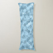 Zeemeerminschaal | Dusty Ice Blue Sheen Luster Lichaamskussen (Voorkant Verticaal)