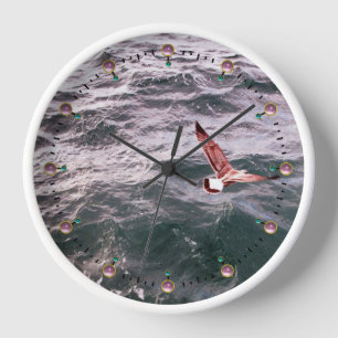 ZEEMEEUW DIE OVER DE ZEEGOLVEN VLIET, Roze Edelste