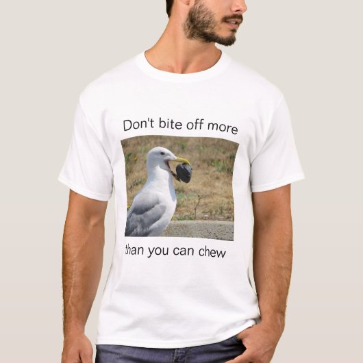 Zeemeeuw met een goed advies, op een T-shirt (Voorkant)