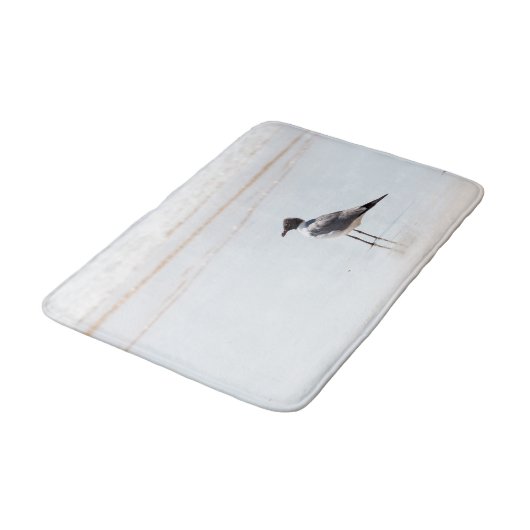 Zeemeeuw op het strand Bath Mat (Gekanteld)