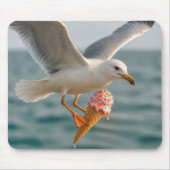 Zeemeeuw vliegen met een smeltende ijskegel muismat (Voorkant)