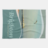 Zeemeeuw vliegen op Brighton Pier Kitchen theedoek (Horizontaal)