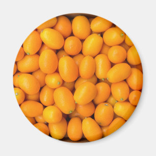Zeep van oranje kumquat in kartonnen doos magneet