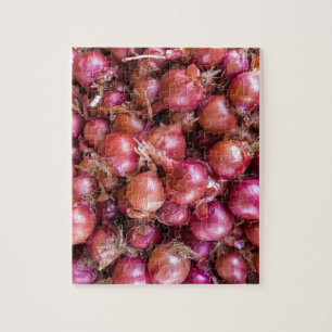 Zeep van rode uien op de markt legpuzzel