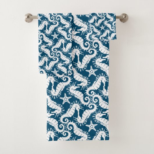 Zeepaard en zeeduivel - Blue Sealife Pattern Bad Handdoek (Insitu)