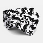 Zeepaard en zeester - zwart en wit patroon stropdas (Opgerold)