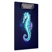 Zeepaard van kristal ijs op blauwe achtergrond klembord (Rechts)