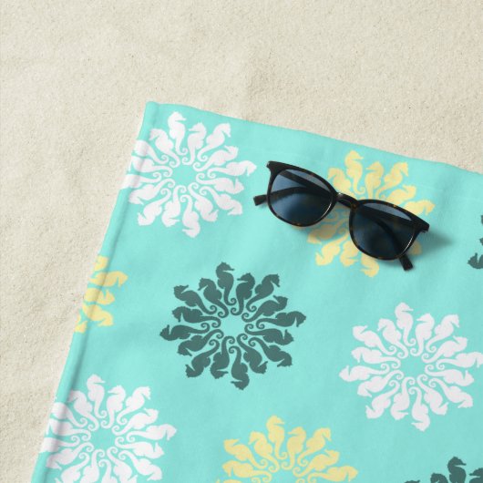 Zeepaardbloemen Aqua Beach Handdoek (In situ)