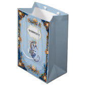 Zeepaarden blauwe strand thema viering medium cadeauzakje (Voorkant Gekanteld)