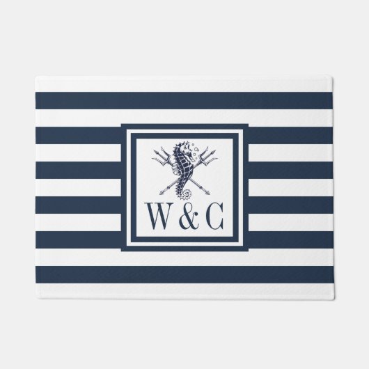 Zeepaarden Nautilus Monogram Navy Blauwe Streep Deurmat (Voorkant)