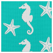 Zeepaardvis - wit op turquoise stof (Close Up)