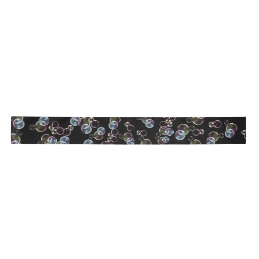 zeepbellen op zwart satijnen lint (Voorkant)