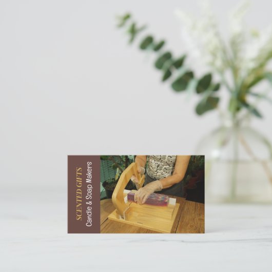 Zeepmakerij, kaarsen en zeepmaker visitekaartje (Staand voorkant)