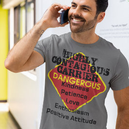 ZEER BESMETTELIJKE DRAGER, VRIENDELIJKHEID LIEFDE  T-SHIRT