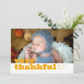 Zeer dankbare Herfst najaarsgeboorteaankondiging Kaart (Staand voorkant)