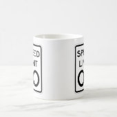 Zeer onbeperkte MPH Road Sign Coffee Cup Koffiemok (Center)