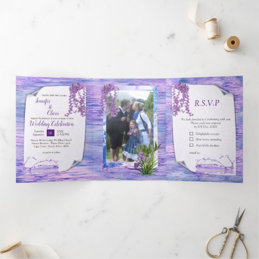 Zeer peri-blauw-violetwaterreflecties Tri-Fold H Drieluik Wenskaart (Binnen)