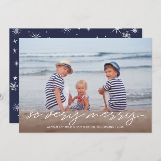 Zeer vrolijke kerst handgeschreven script foto feestdagenkaart (Voorkant / Achterkant)