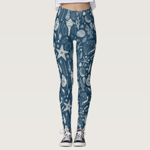 Zeeschalen op donkerblauw leggings