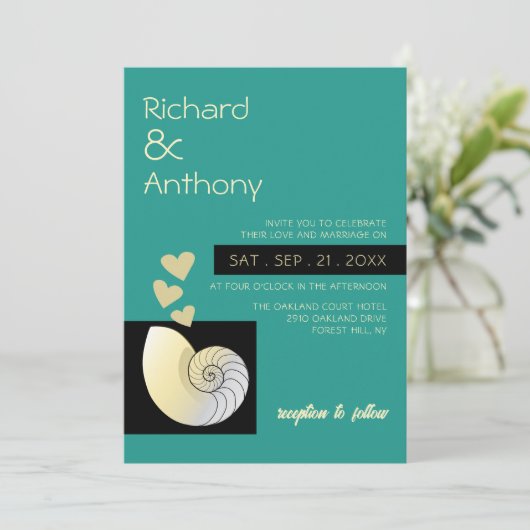 Zeeschelp en harten, strand bruiloft kaart (Staand voorkant)