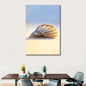 Zeeschelp op Zand Canvas Print