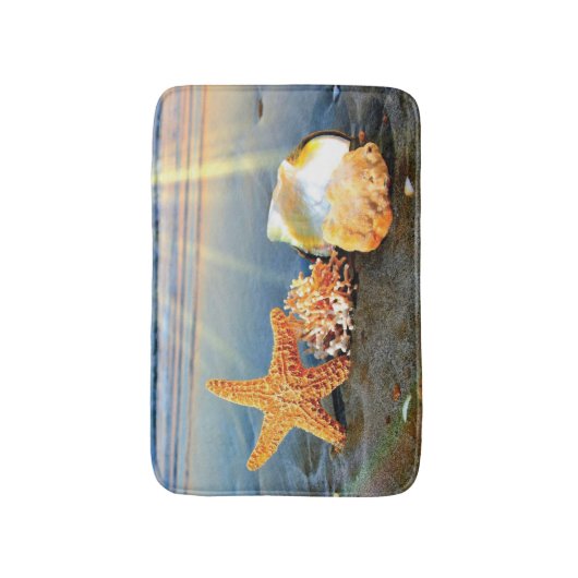 Zeeschelpen en zeesterkreeft op het strand badmat (Voorkant Verticaal)