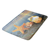 Zeeschelpen en zeesterkreeft op het strand badmat (Gekanteld)