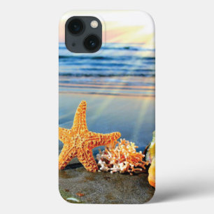 Zeeschelpen en zeesterkreeft op het strand Case-Mate iPhone case
