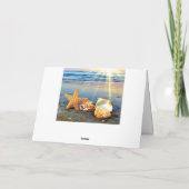Zeeschelpen en zeesterkreeft op het strand feestdagen kaart (Achterkant)