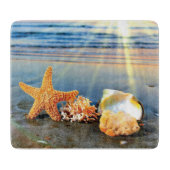 Zeeschelpen en zeesterkreeft op het strand snijplank (Voorkant)