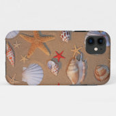 Zeeschelpen en zeesterren gerangschikt op zand Case-Mate iPhone case (Achterkant (horizontaal))