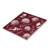 Zeeschelpen en zeewier in Maroon en Wit Tegeltje (Zijkant)