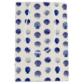 Zeeschelpen Moderne Blauwe Nautische Oceaan Medium Cadeauzakje (Voorkant)
