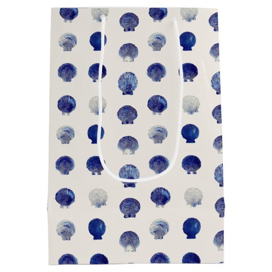 Zeeschelpen Moderne Blauwe Nautische Oceaan Medium Cadeauzakje (Achterkant)