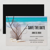 Zeeschelpen op een zandstrand Foto Bruiloft Save The Date (Voorkant / Achterkant)