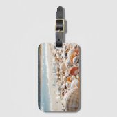 Zeeschelpen op het strand bagagelabel (Voorkant (verticaal))